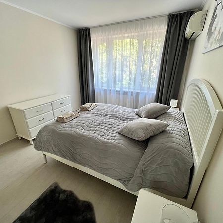 Excellent Location ! General Gurko Apartment โซเฟีย ภายนอก รูปภาพ