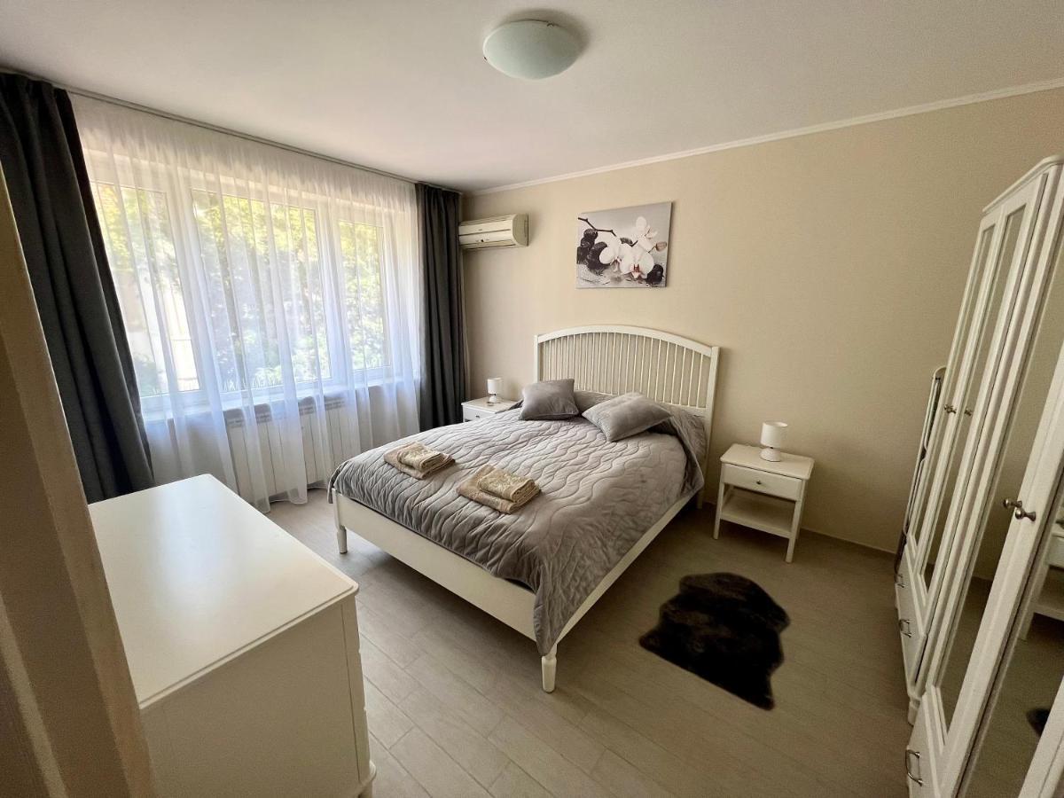 Excellent Location ! General Gurko Apartment โซเฟีย ภายนอก รูปภาพ