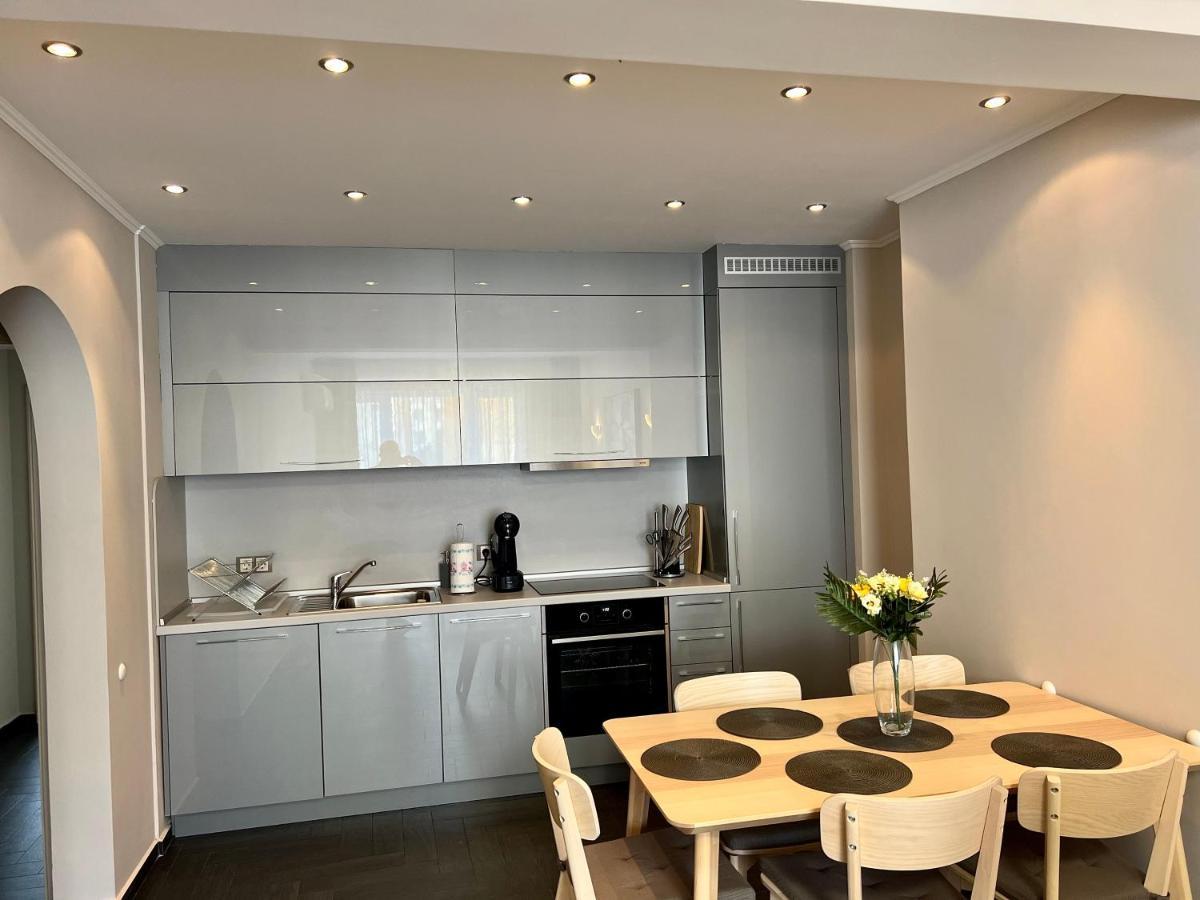 Excellent Location ! General Gurko Apartment โซเฟีย ภายนอก รูปภาพ
