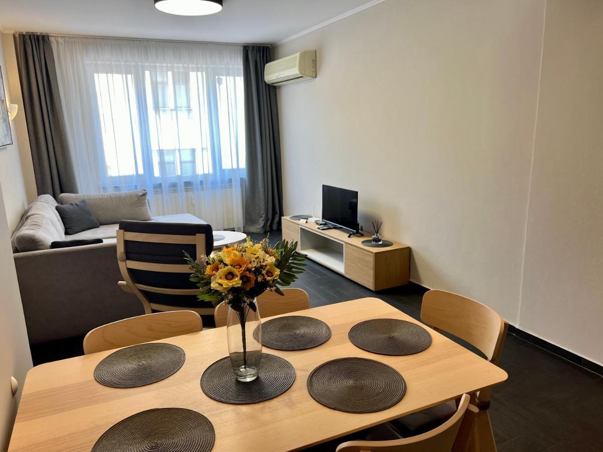 Excellent Location ! General Gurko Apartment โซเฟีย ภายนอก รูปภาพ